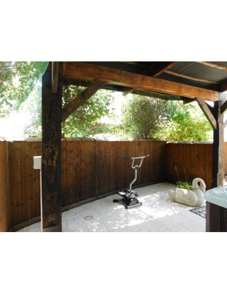 One hour of outdoor Spa for family relaxation